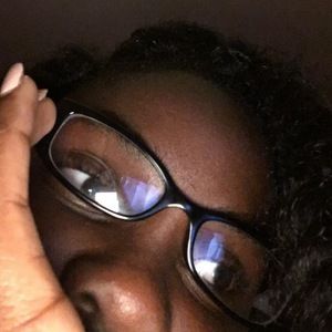 Meet your Posher, Kaylah